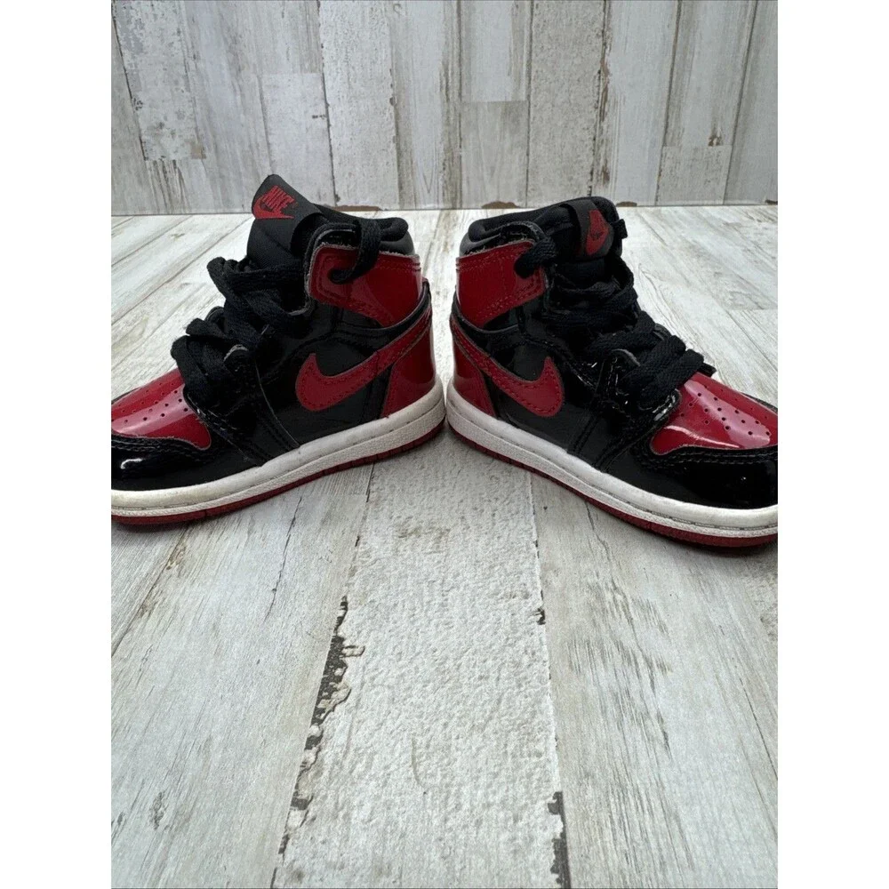 Jordan 1 Retro High OG Patent Bred Toddler TD size 4C Black Varsity Red
